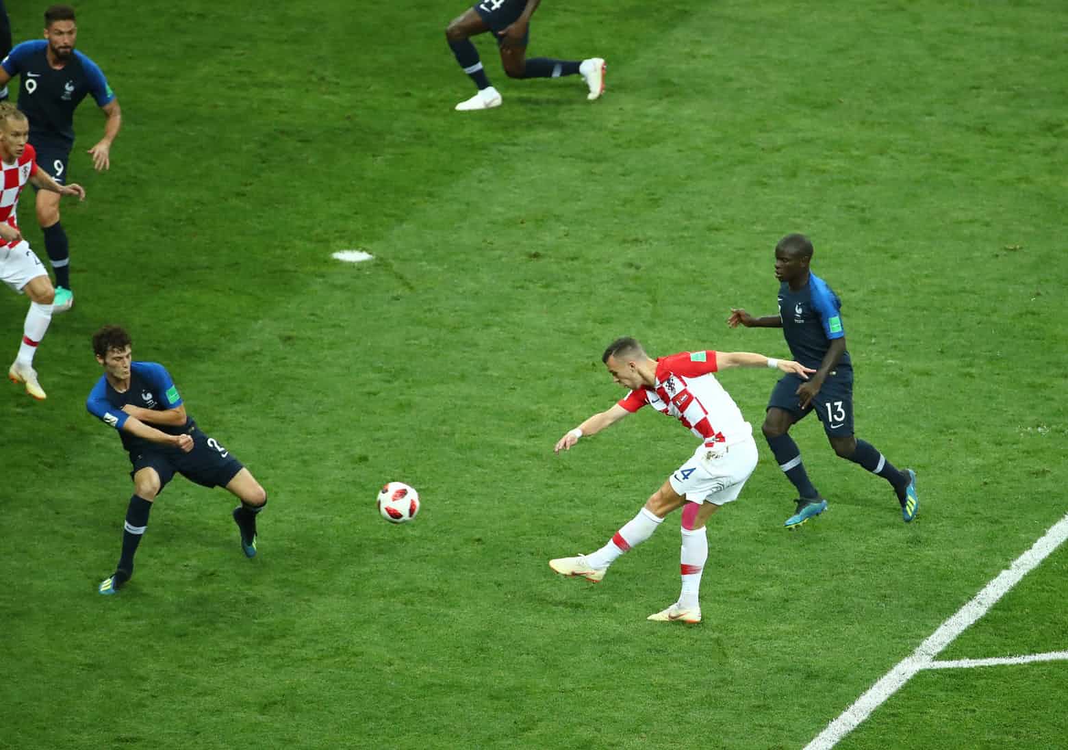 克罗地亚险胜土耳其，博格巴2高光表现的简单介绍