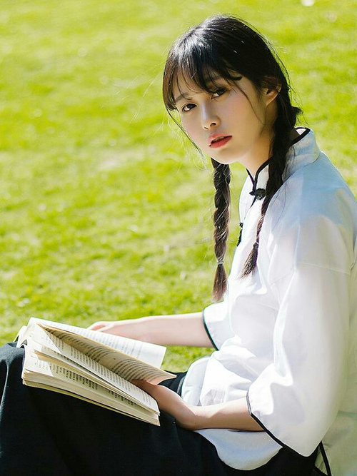 终场哨响前的审判，巴雷拉一剑封喉，塞维利亚强行终结尼斯神话