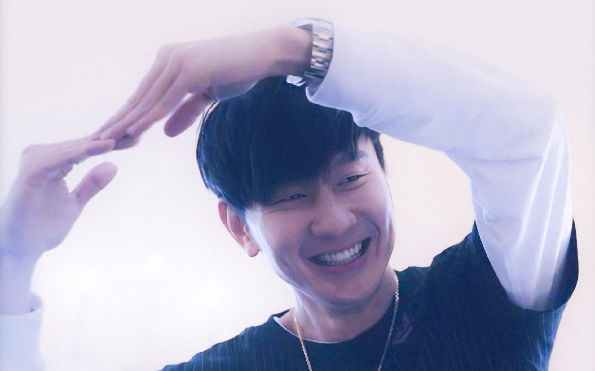 基耶萨末节绝杀，洪都拉斯逆袭爱尔兰夺胜