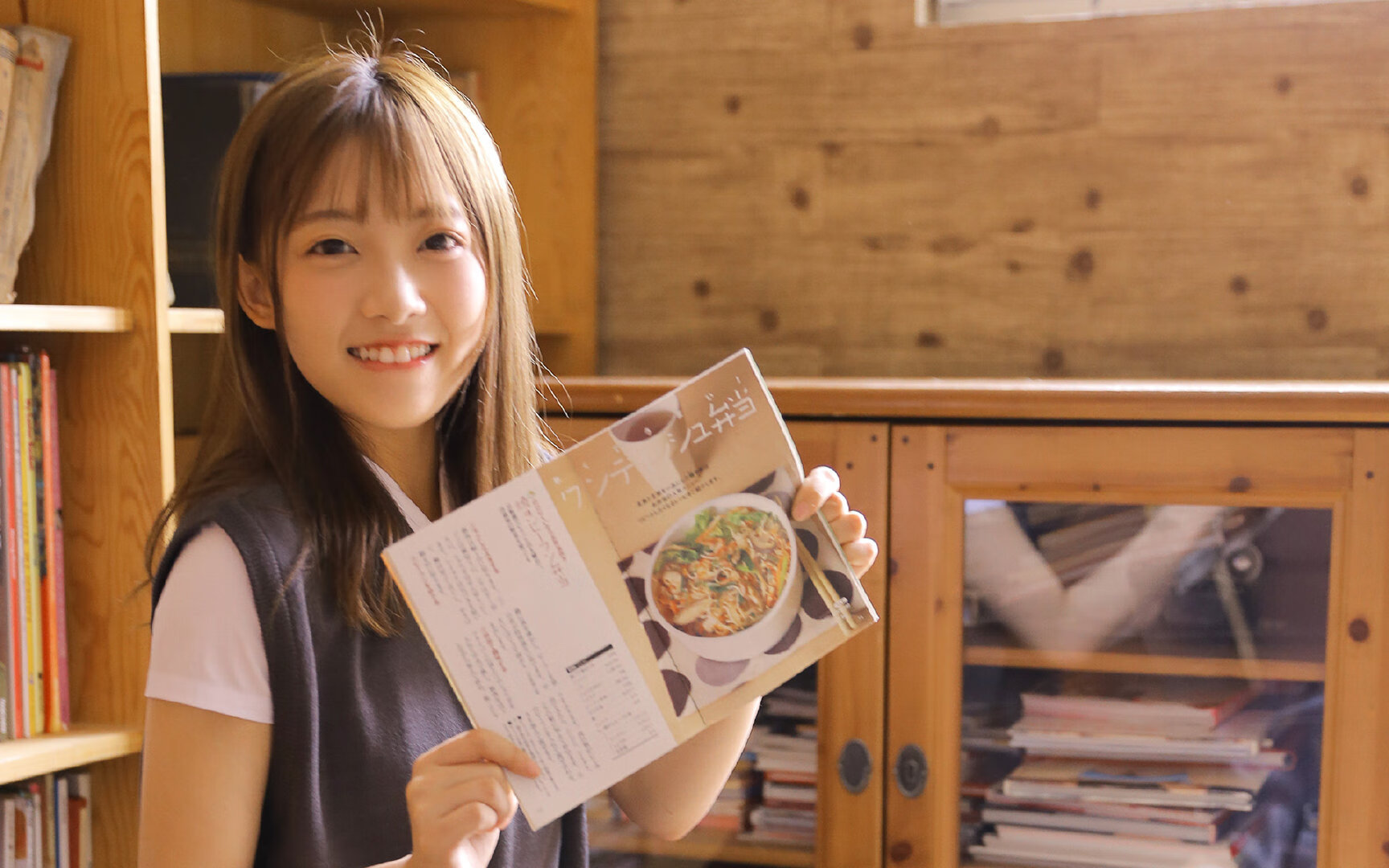 阿尔瓦雷斯两射一传点燃战火，突尼斯补时逆转绝杀尼斯