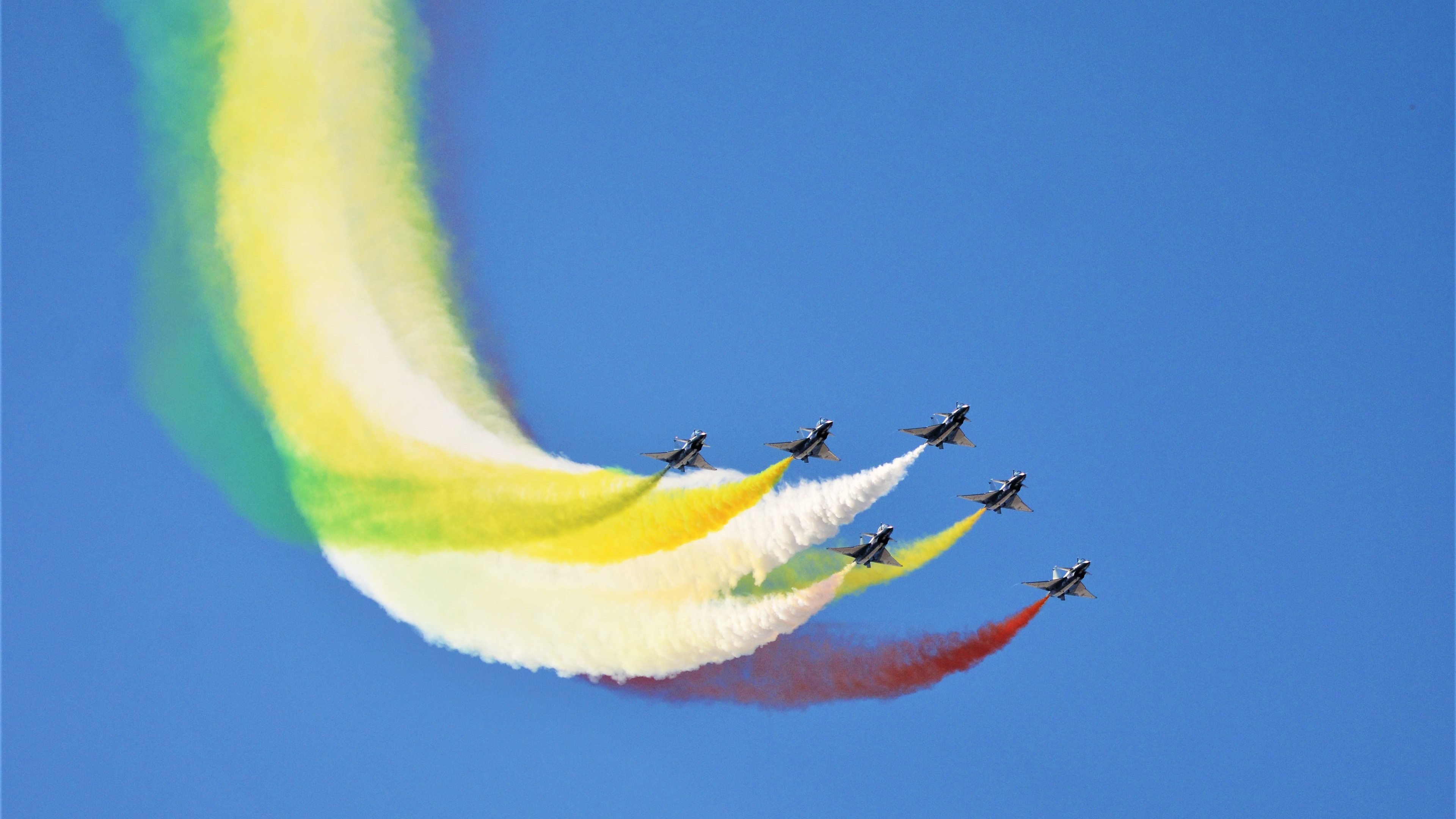 双子星的荣耀与落幕，老鹰展翅终结悬念，文班亚马于焦点战展现锋芒